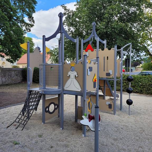Spielgerät Bergsiedlung
